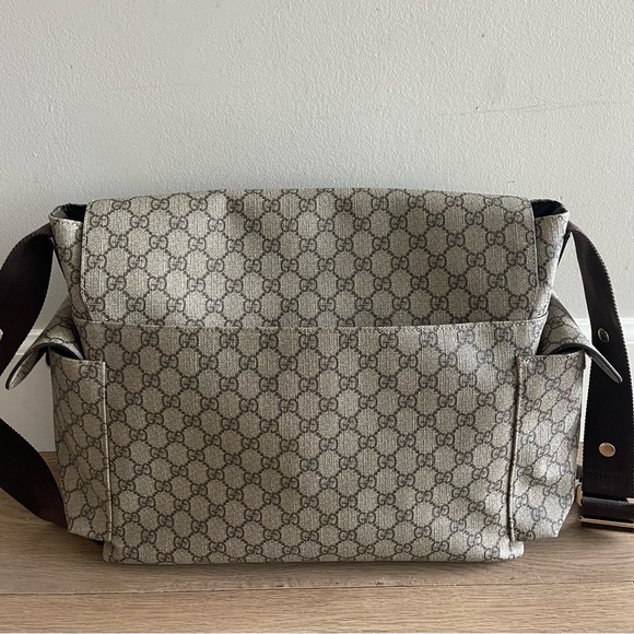 GUCCI Plus Diaper Bag - Picture 4 of 8